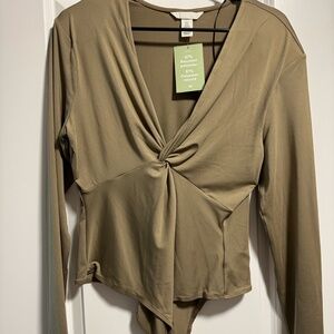 H&M Bodysuit - Never Worn. NWT